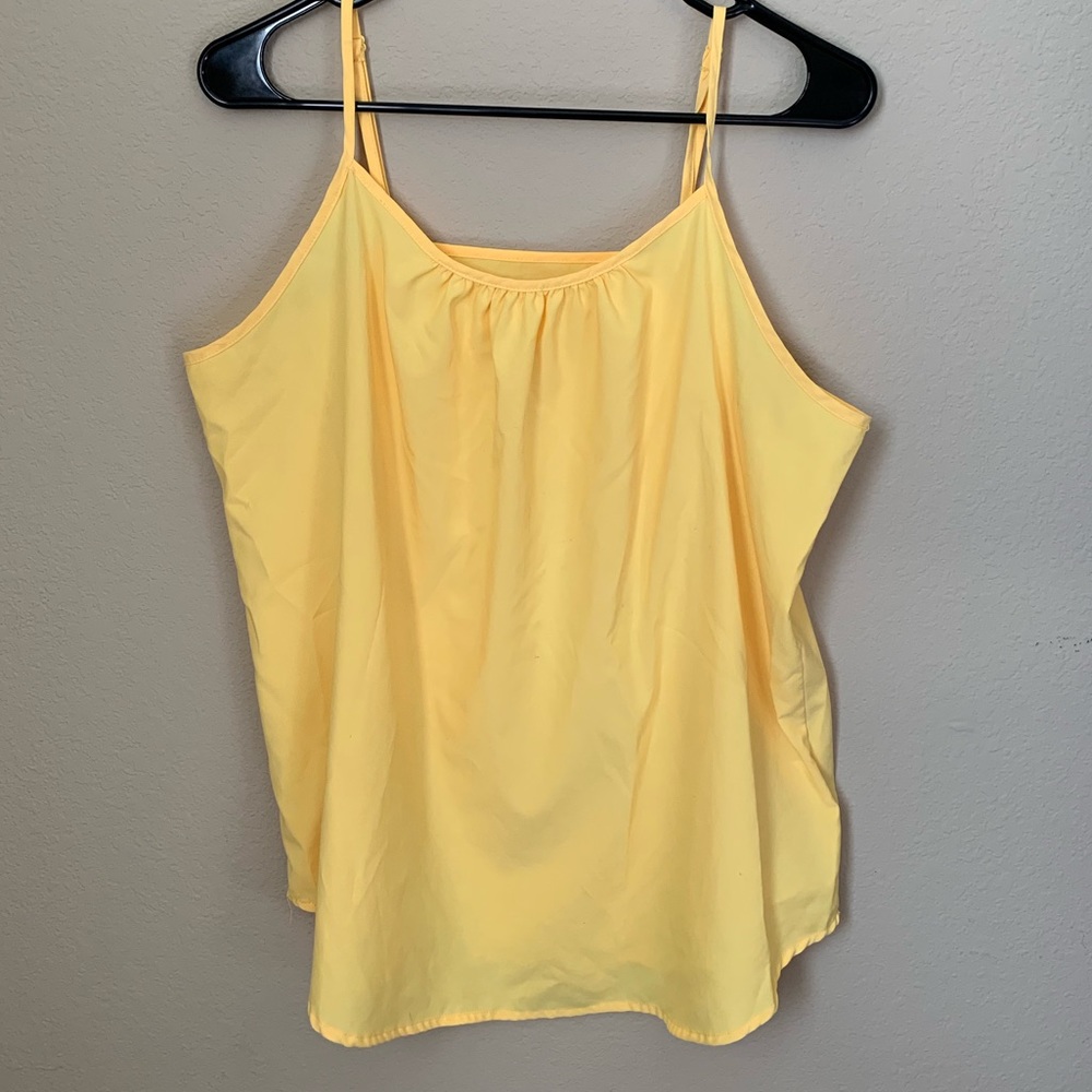 A nice yellow flowing shirt